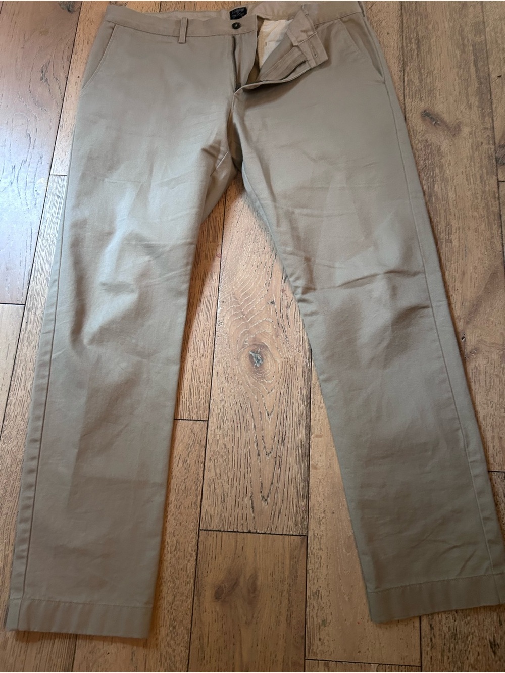 J. Crew Slim Straight Chino Pants in Light Khaki